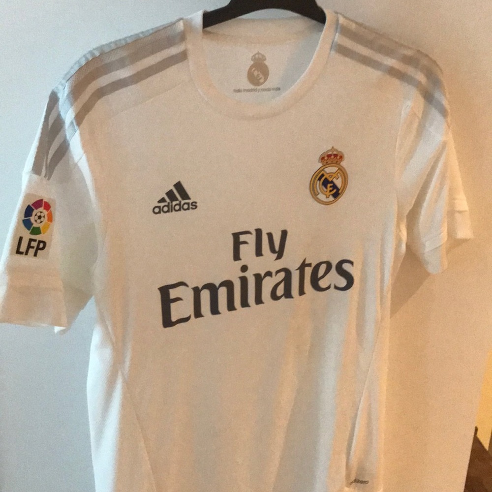 Real Madrid jersey (no name or #)
